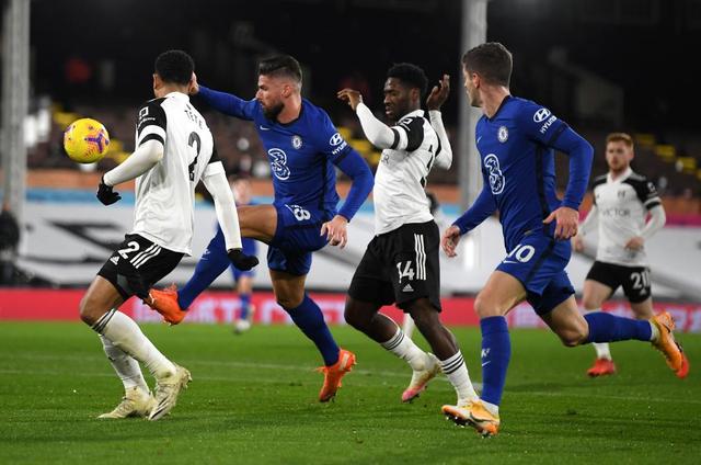 卡佩罗怒批利物浦争议点球，VAR判罚引争议