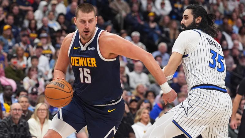 范德法特：C罗训练中总是特别专注，我连他的5%都做不到