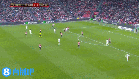 篮球勇士球员三分纪录被打破，全场致敬