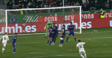 国安vs麦克阿瑟FC首发：塞鸟、张玉宁在列，法比奥替补